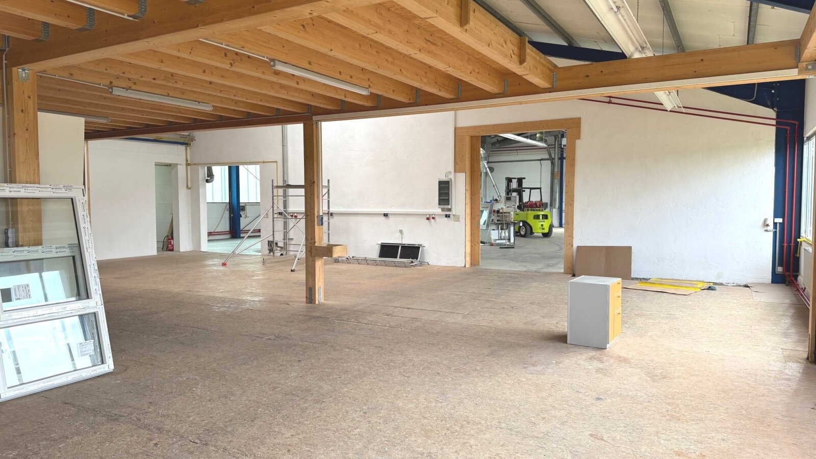 Halle Gewerbehalle Schreinerei Lager Garagen Werkstatt