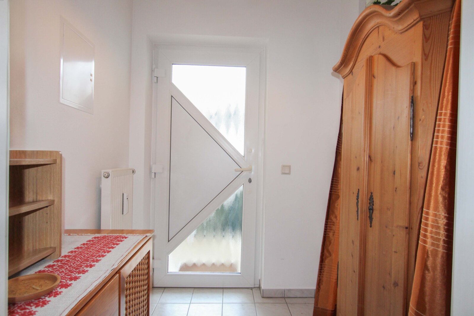 Gut geschnittene 2-Zimmerwohnung mit großem Südwestbalkon in guter Wohnlage!