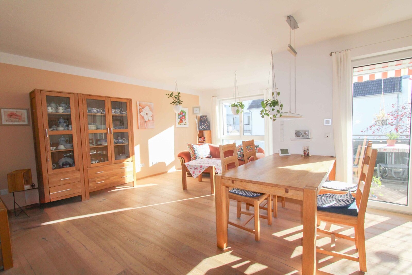 Eine Wohnung zum Wohlfühlen mit großem Südbalkon und guter Aufteilung  in Landshut-West
