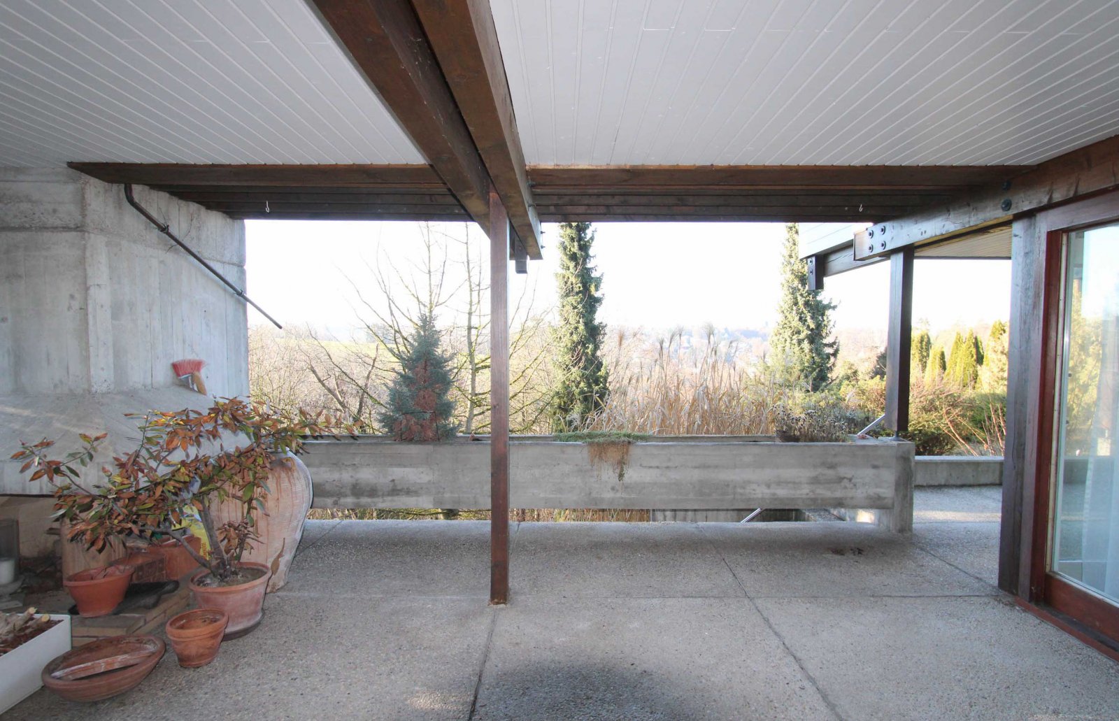 Residieren mit Weitblick: Architektenhaus in exklusiver Lage!