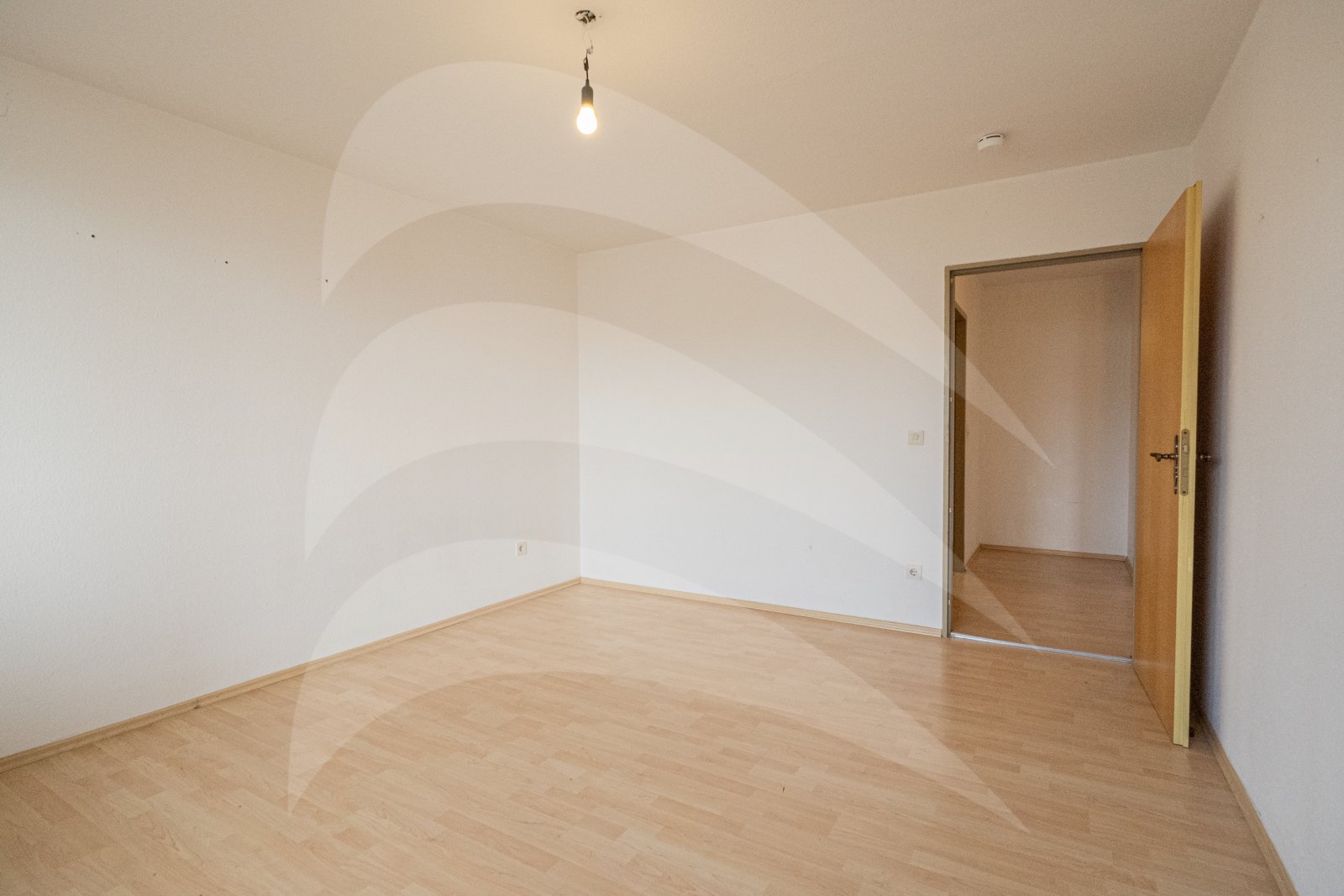 Ruhige 2-Zimmer Wohnung mit Inn Blick und Nähe zur Uni und Klinikum in Passau
