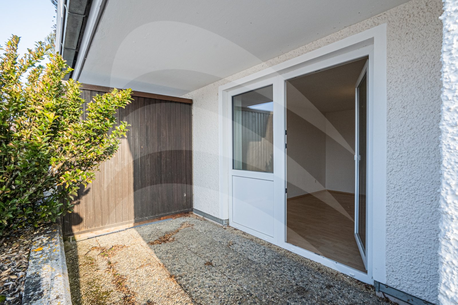 Ruhige 2-Zimmer Wohnung mit Inn Blick und Nähe zur Uni und Klinikum in Passau