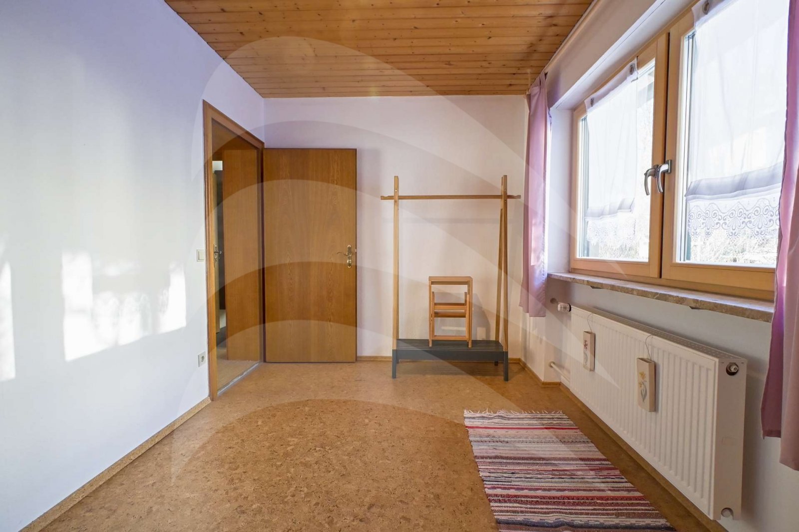 Geräumiges Einfamilienhaus mit Weitblick ins Vilstal