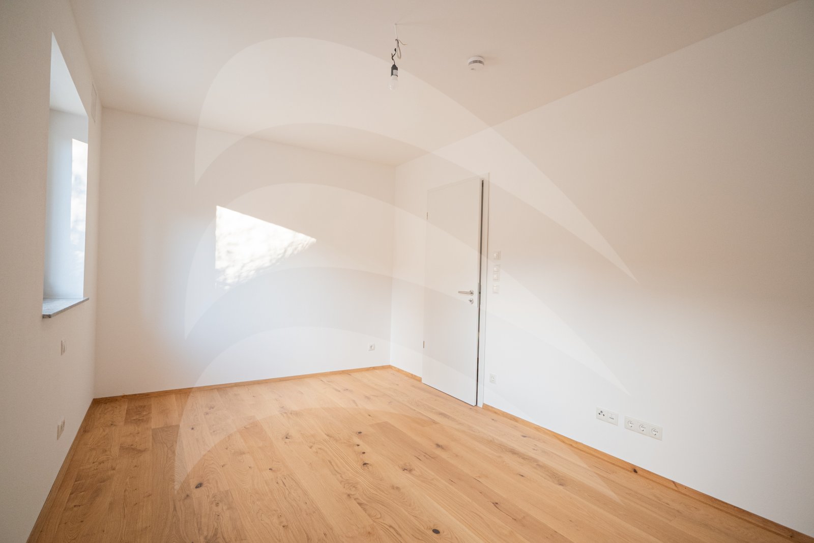 KfW40-QNG Neubau: Barrierefreie 4-Zimmer-Wohnung mit Südbalkon in ruhiger Lage