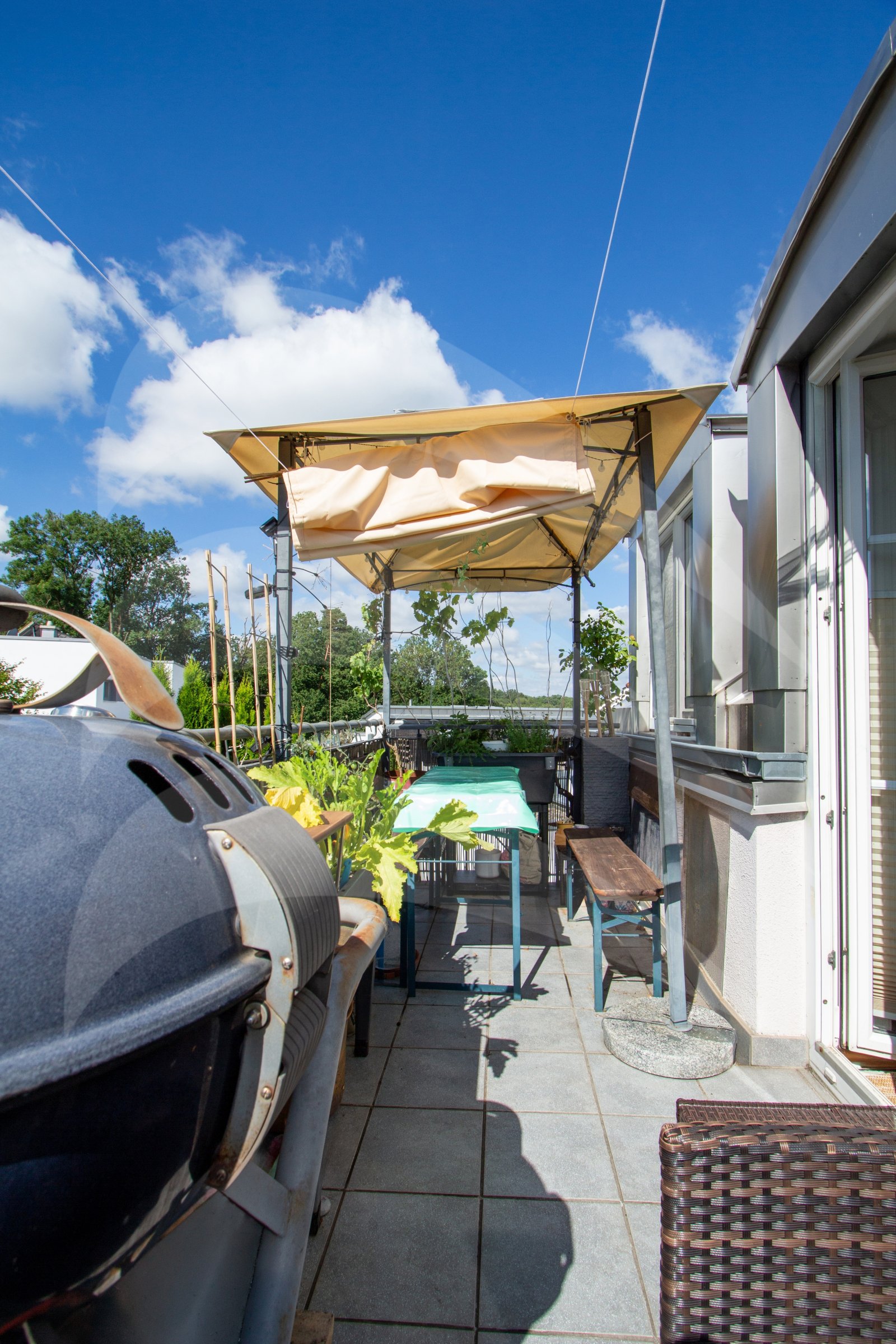 Wohnen mit Ausblick: Attraktive 3-Zimmer-Wohnung in begehrter Lage von Landshut-Achdorf