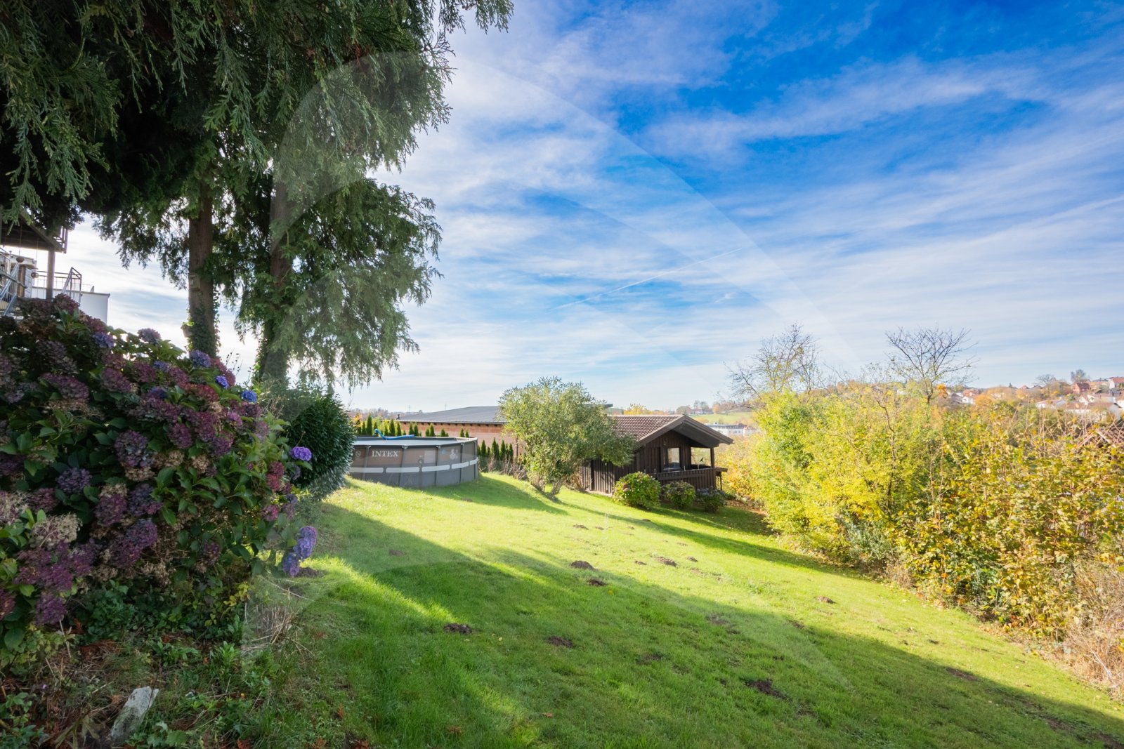 Großzügiges Zweifamilienhaus mit herrlichem Ausblick über Hauzenberg