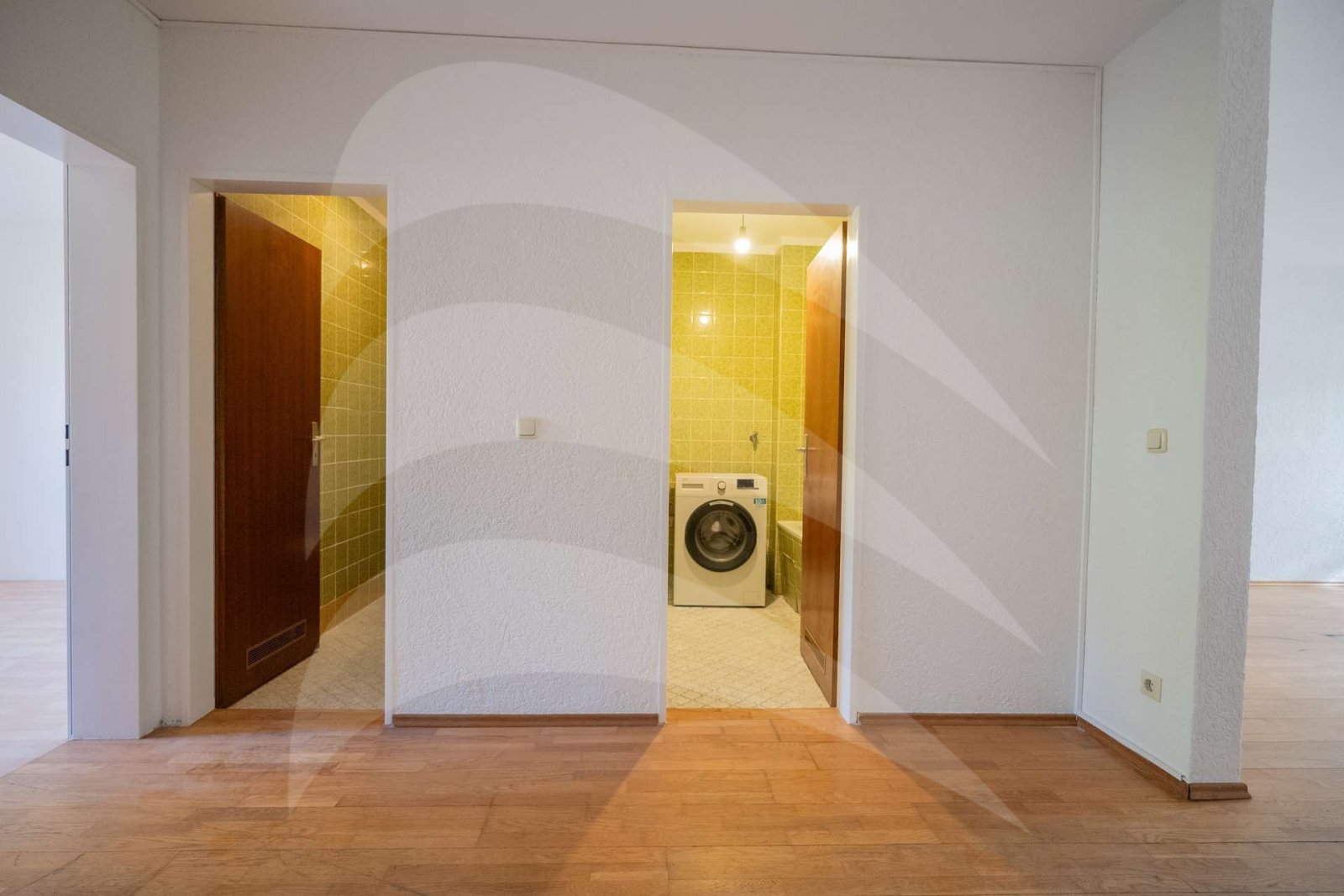 3-Zimmer-Wohnung mit überdachtem Süd-Ostbalkon und Blick ins Grüne