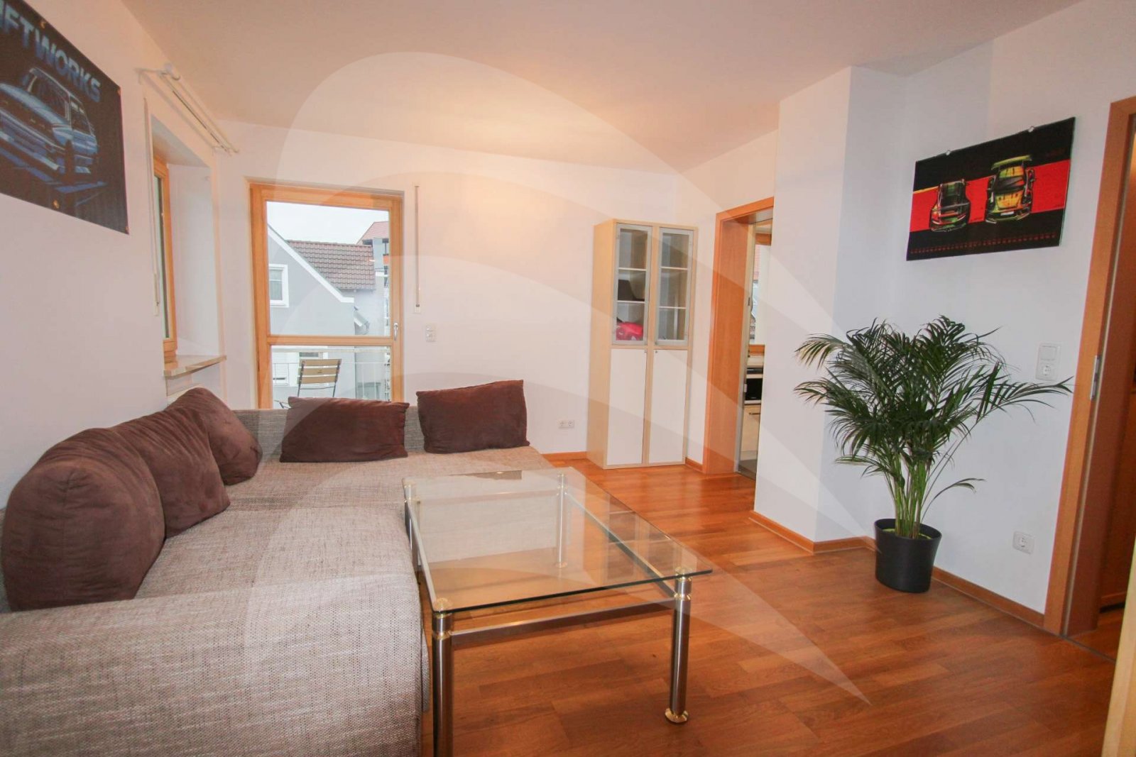 Geisenhausen: Nettes, teilmöbliertes Appartement mit Balkon in Geisenhausen! 