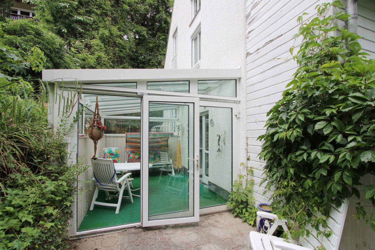 Wintergarten mit Terrasse Wintergarten mit Terrasse