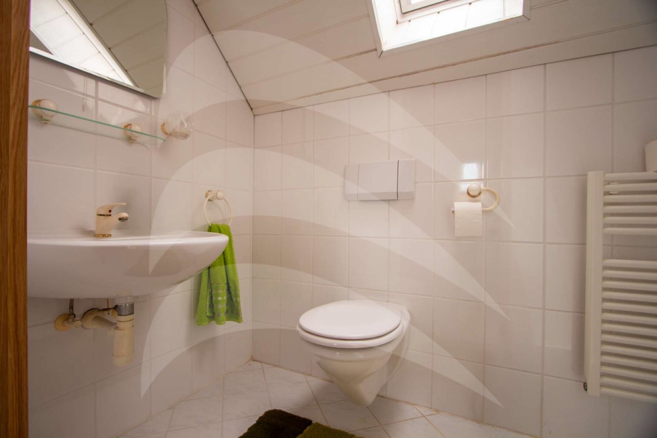 WC (Obergeschoss)