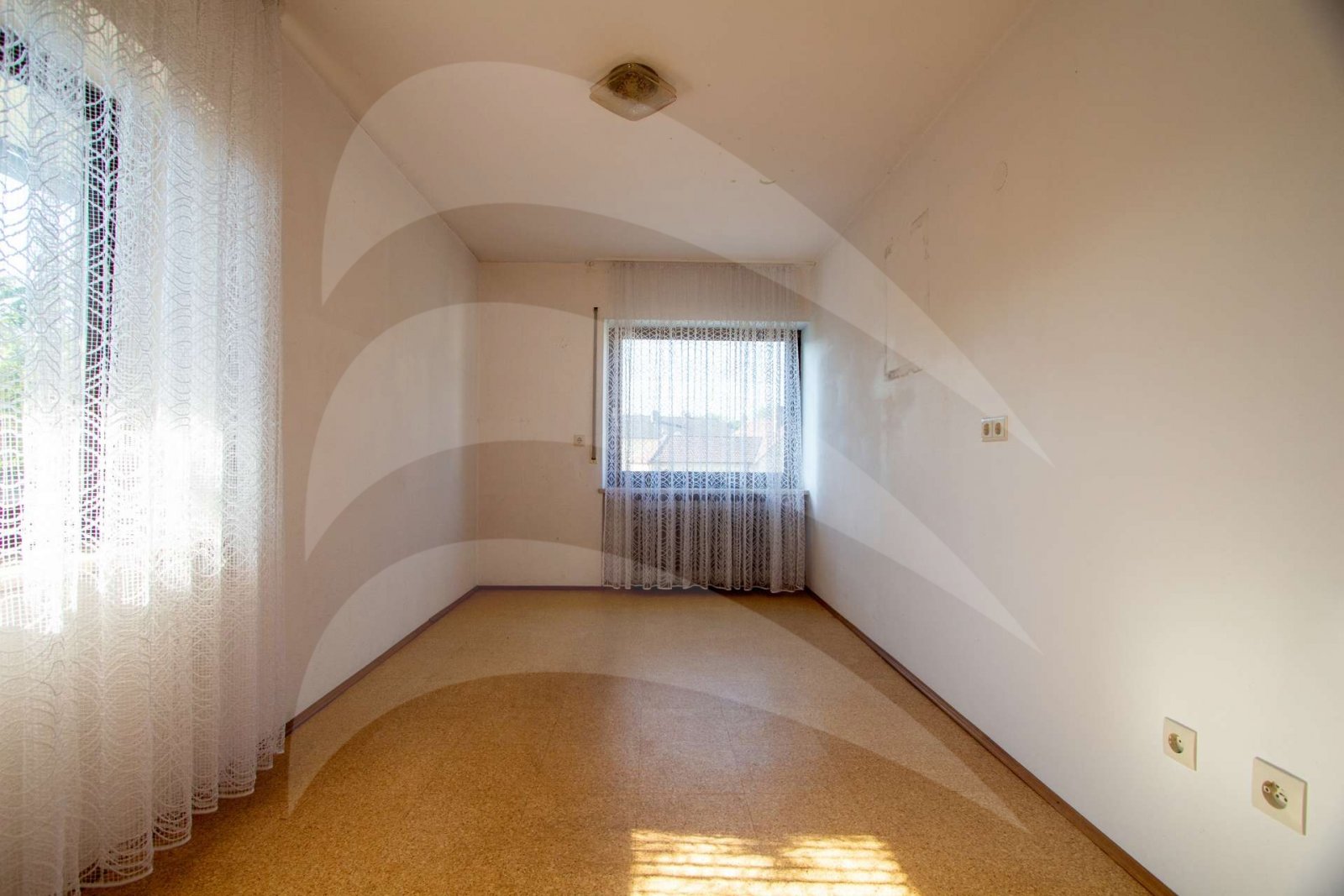 Zimmer OG (Anbau) Zimmer OG (Anbau)