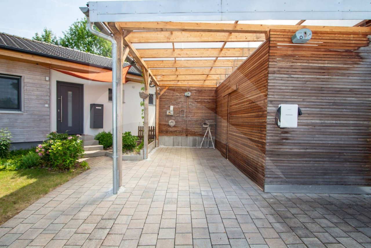 Außenbereich Carport Außenbereich Carport