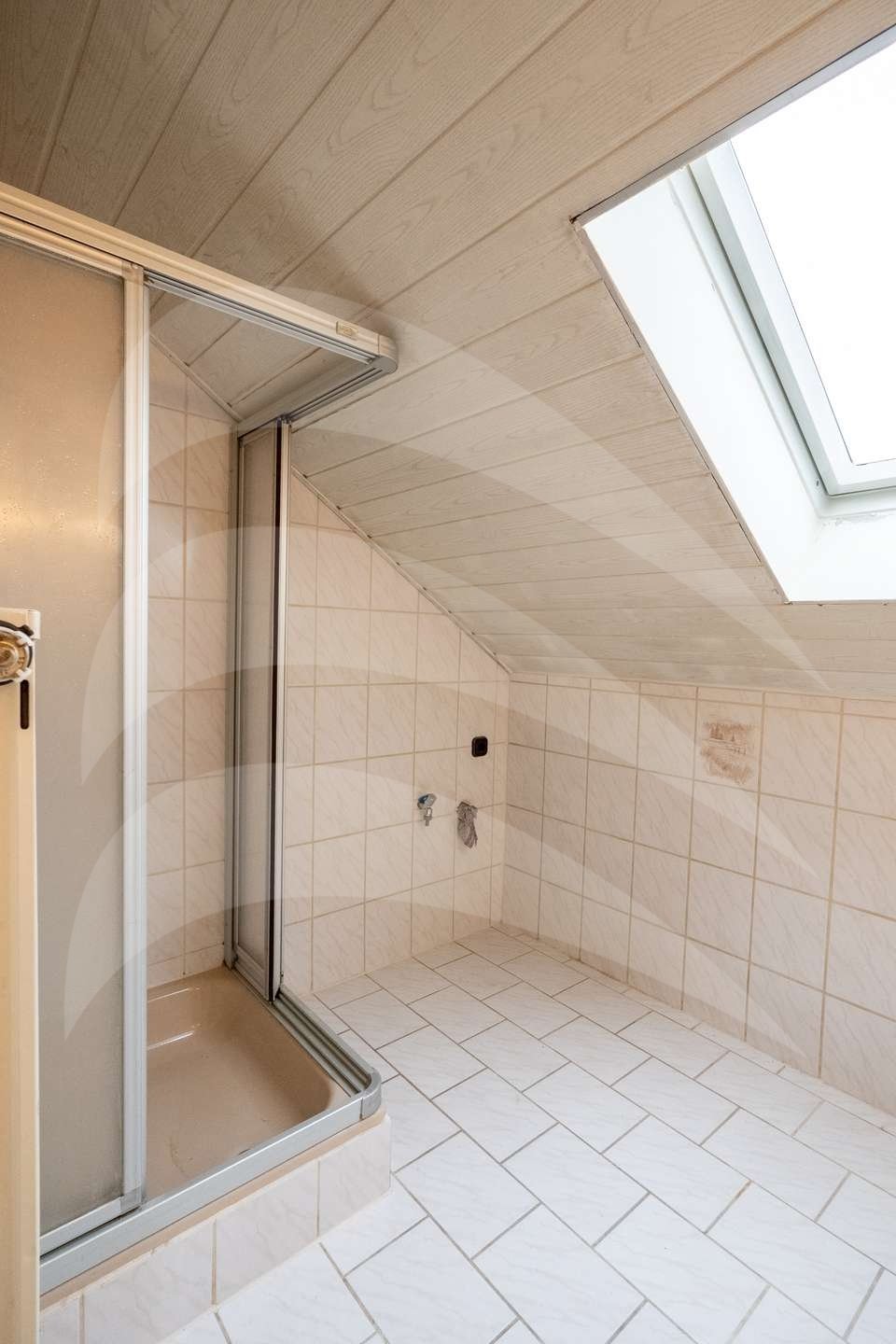 DG Badezimmer DG Badezimmer