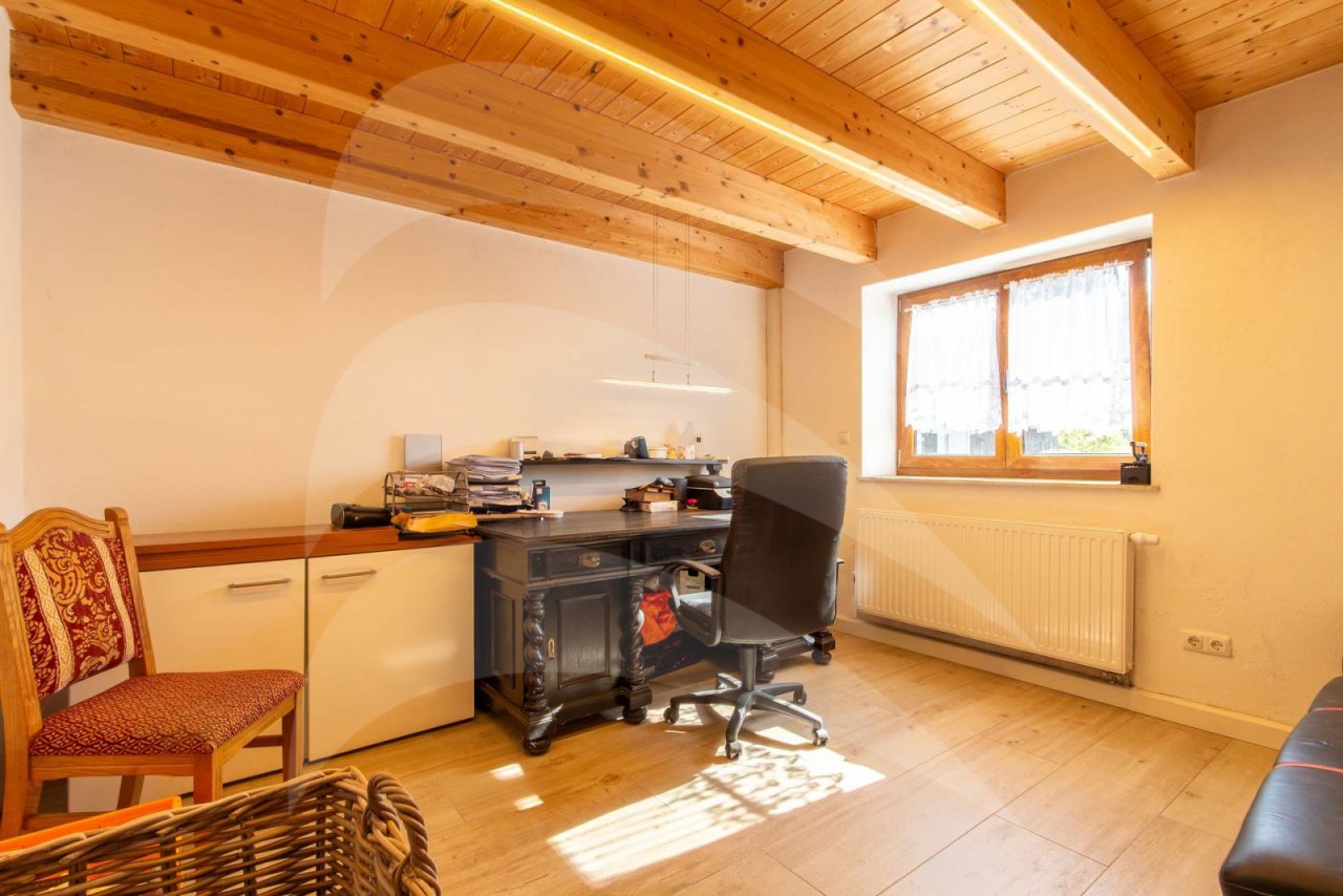 Büro EG Büro EG